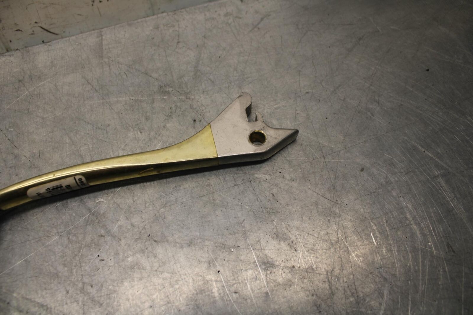 1975 Suzuki GT750  RIGHT CLIPON HANDLEBAR BRAKE LEVER 57420-45010 BB37