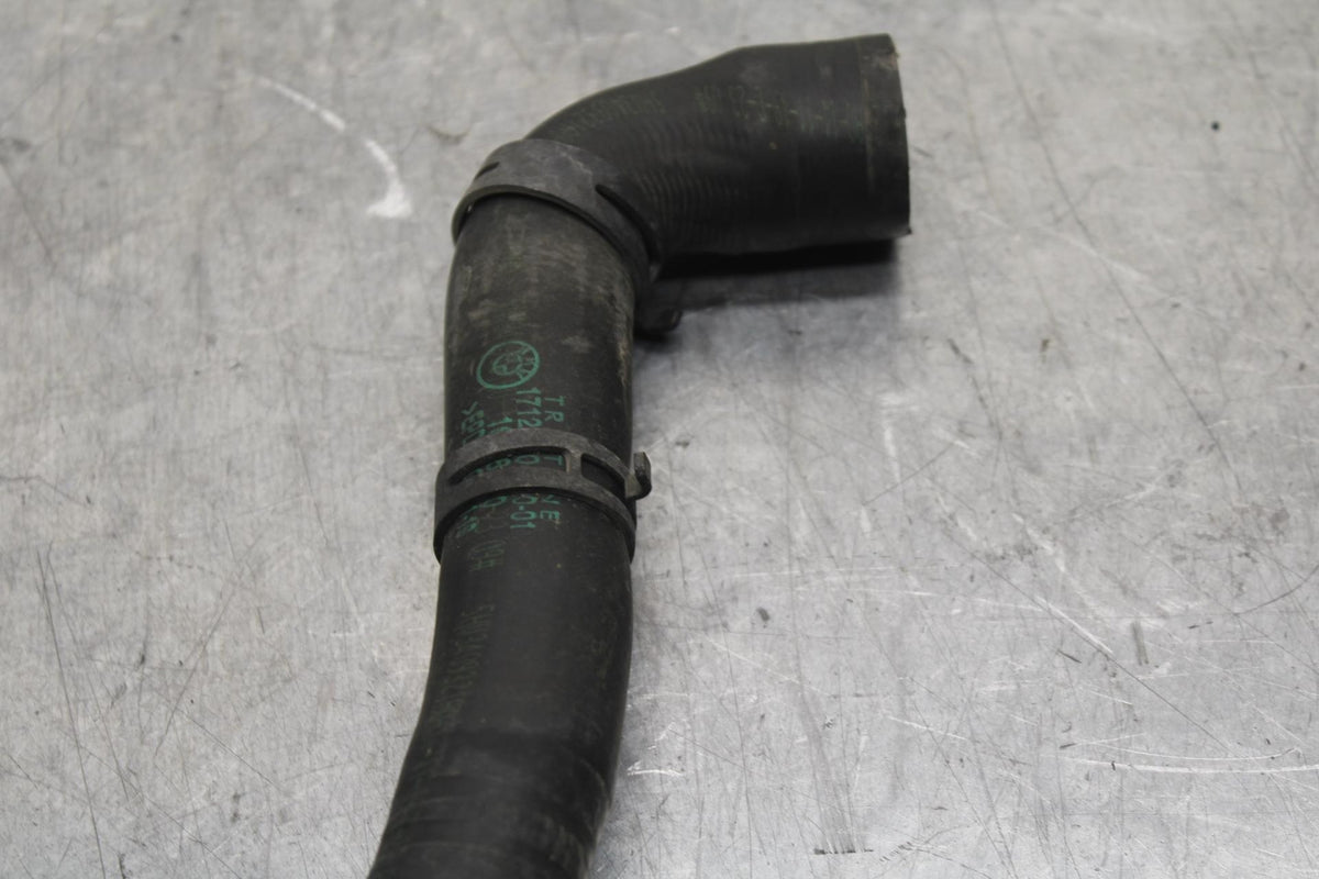 20-23 BMW F900R RADIATOR HOSE BB603