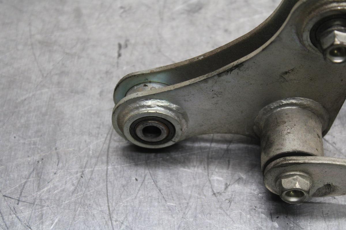 15-16 HONDA CB300F REAR DOGBONE SHOCK LINKAGE LINK BB740