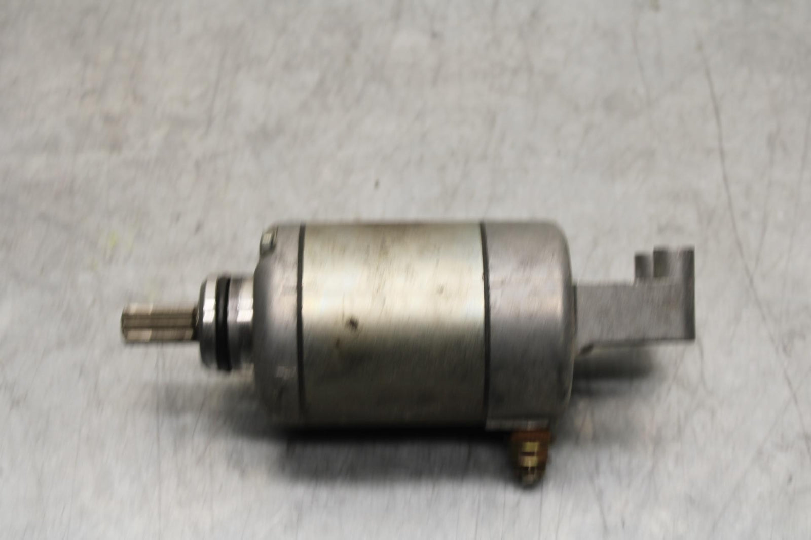 2005 Yamaha YZF R6 ENGINE STARTING STARTER MOTOR -DC 12V 5EB-81890-00-00 BB62
