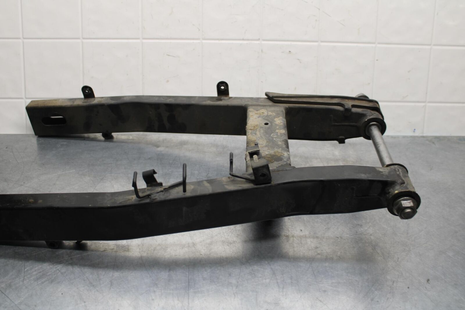 20 KAWASAKI Z400 ER400 ABS REAR SWINGARM SUSPENSION SWING ARM BB586