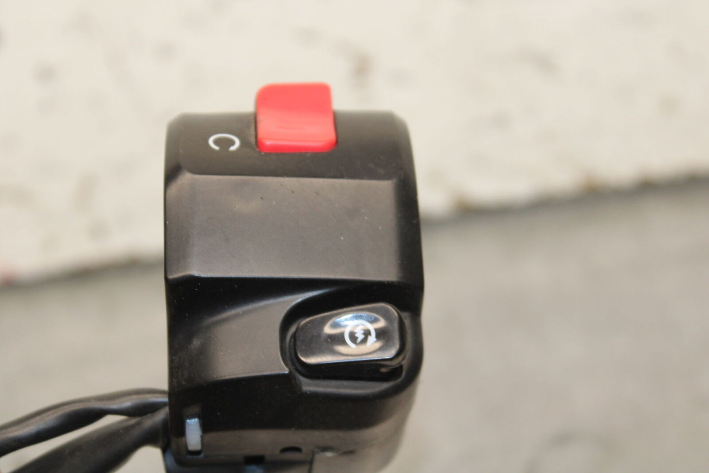 14-15 KAWASAKI NINJA 650 EX650F ABS RIGHT HANDLE KILL OFF START SWITCH BB741 