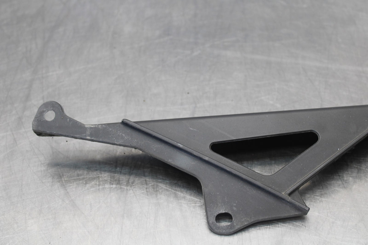 16 APRILIA TUONO V4 1100 REAR BACK DRIVE CHAIN GUARD COVER SHIELD BB905