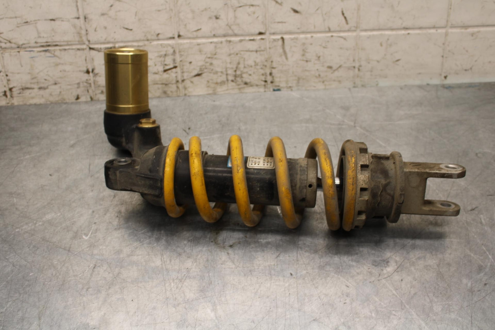 2005 Honda CBR600RR REAR BACK SHOCK ABSORBER SUSPENSION 52400-MEE-A01 BB564