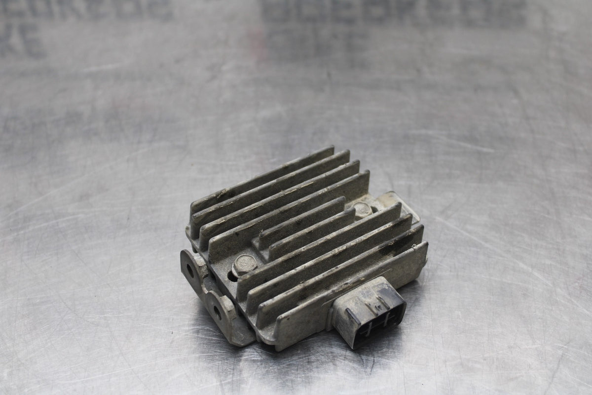 06 KAWASAKI Z750 RECTIFIER VOLTAGE REGULATOR BB837