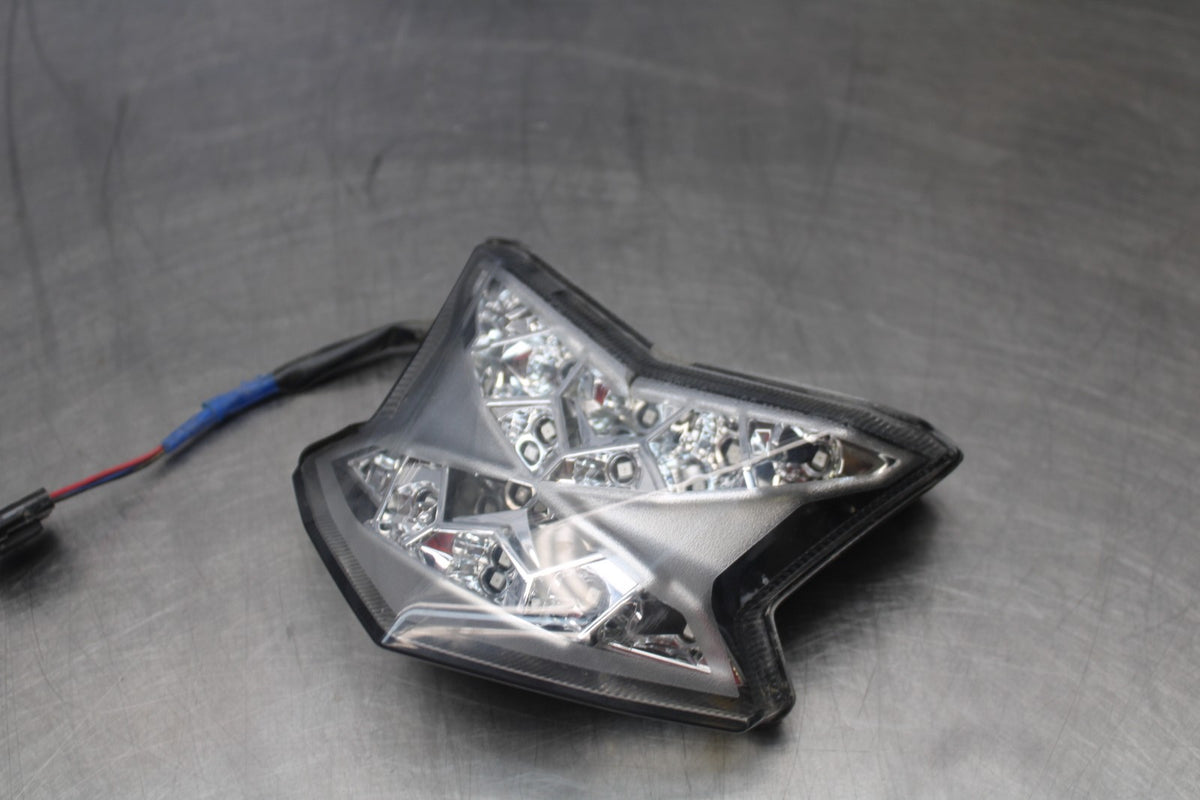 23 KAWASAKI NINJA 650 EX650 REAR TAIL TAILLIGHT BACK BRAKE LIGHT BB920