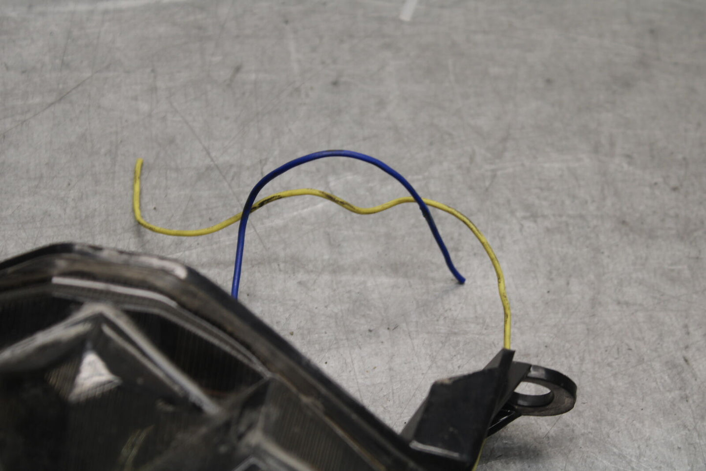 09-12 KAWASAKI NINJA ZX6R AFTERMARKET REAR TAIL TAILLIGHT BRAKE LIGHT BB656