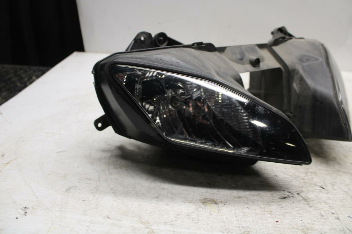 08 YAMAHA YZF R6 2c0 FRONT HEADLIGHT HEAD LIGHT LAMP BB365