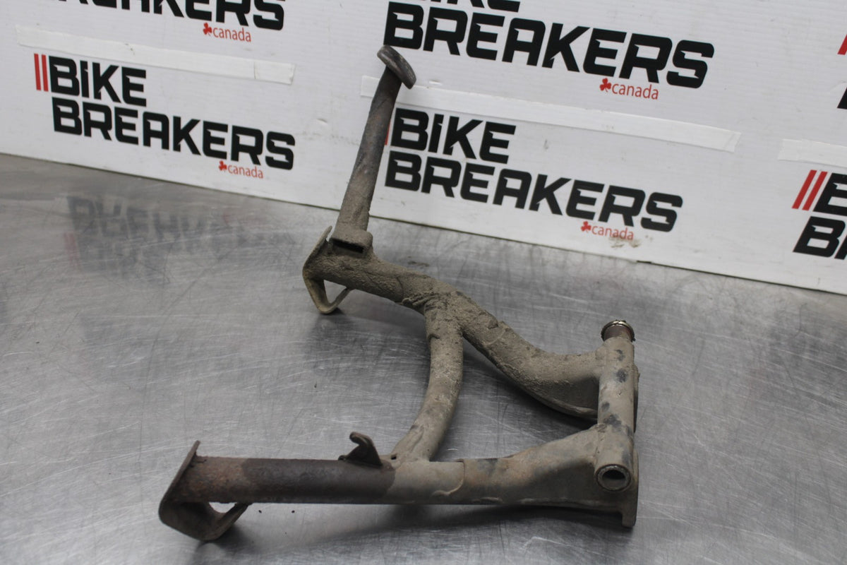 84 HONDA INTERCEPTOR 1000 VF1000F CENTER MAIN STAND BB878