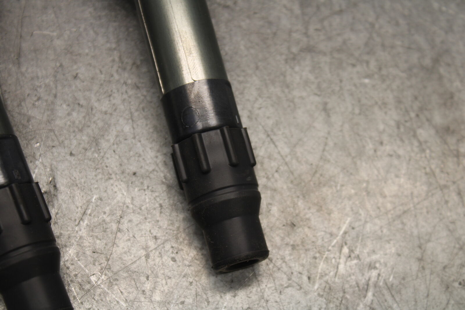 18-23 KAWASAKI NINJA 400 IGNITION COILS COIL SPARK PLUG CAPS BB660