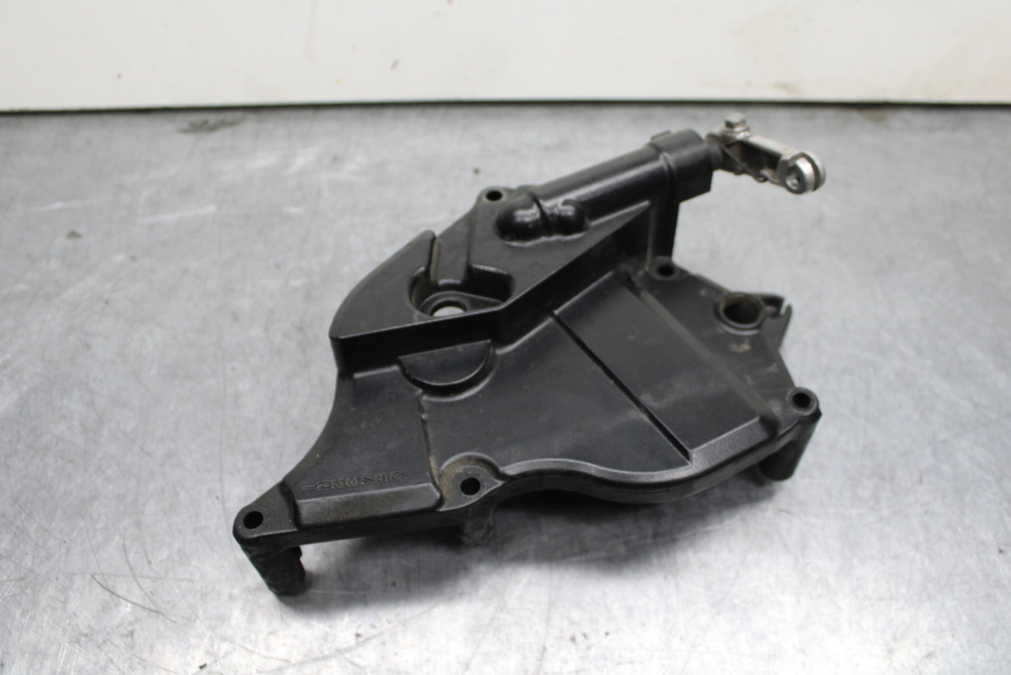 08-10 SUZUKI GSXR750 ENGINE SPROCKET COVER BB119