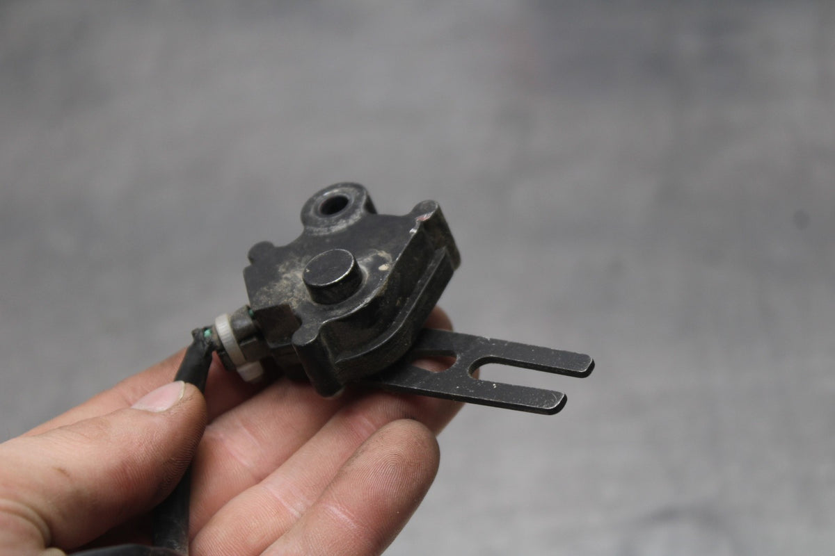 25 KAWASAKI Z900 KICKSTAND SIDE KICK STAND SENSOR BB928