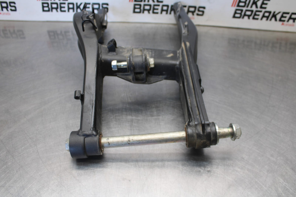 23 KAWASAKI NINJA 650 EX650 REAR SWINGARM BACK SUSPENSION SWING ARM BB920