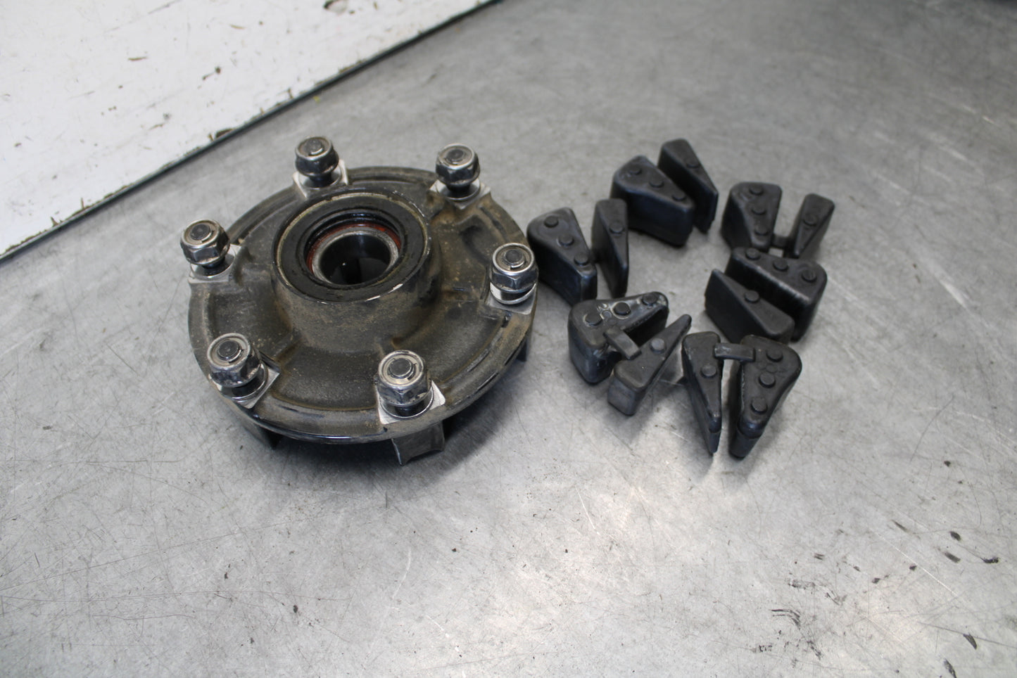 08-16 YAMAHA YZF R6 REAR HUB SHOCK DAMPERS CUSH ABSORBERS BB665