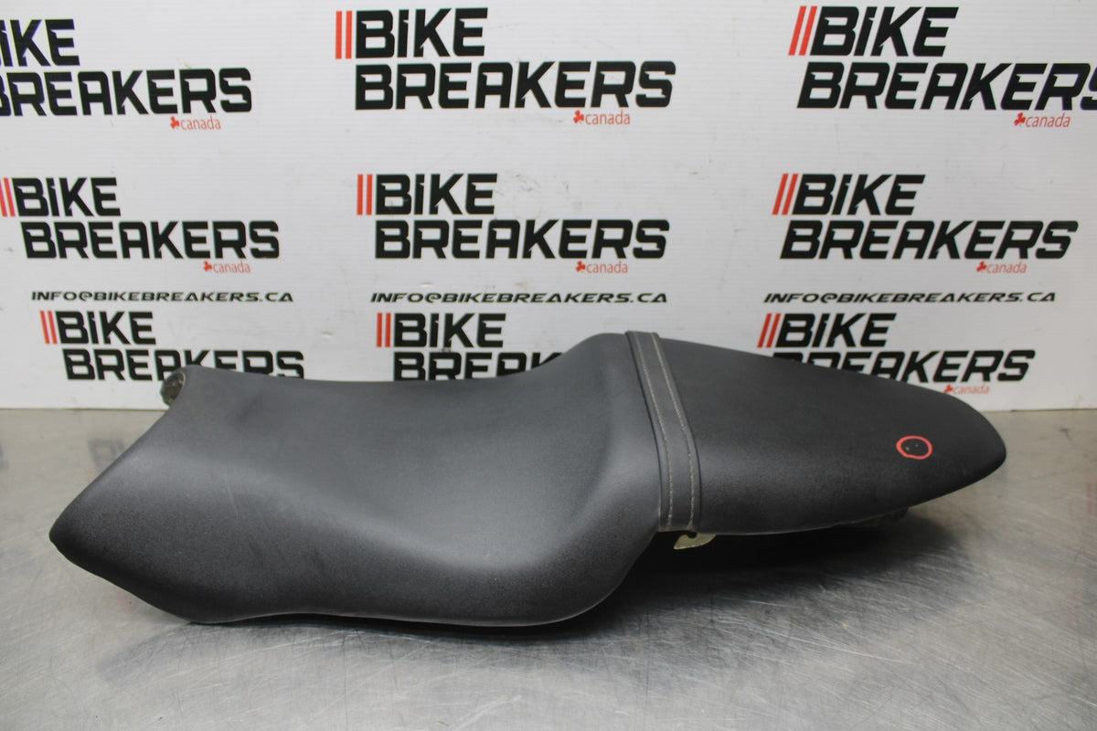 98-05 HONDA SUPER HAWK 1000 VTR1000F FRONT REAR SEAT SADDLE BB821