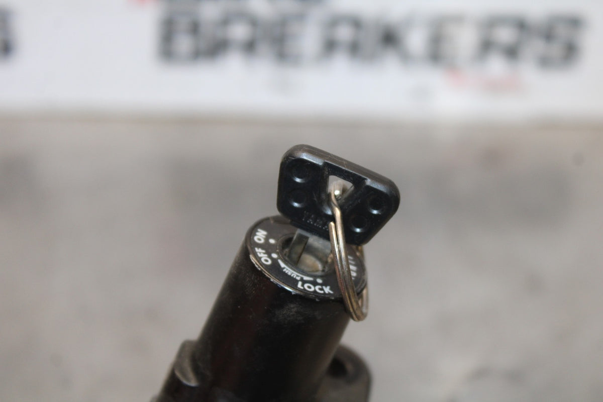 03-04 YAMAHA YZF R6 IGNITION LOCK KEY SET W/ GAS CAP AND SEAT LOCK BB890