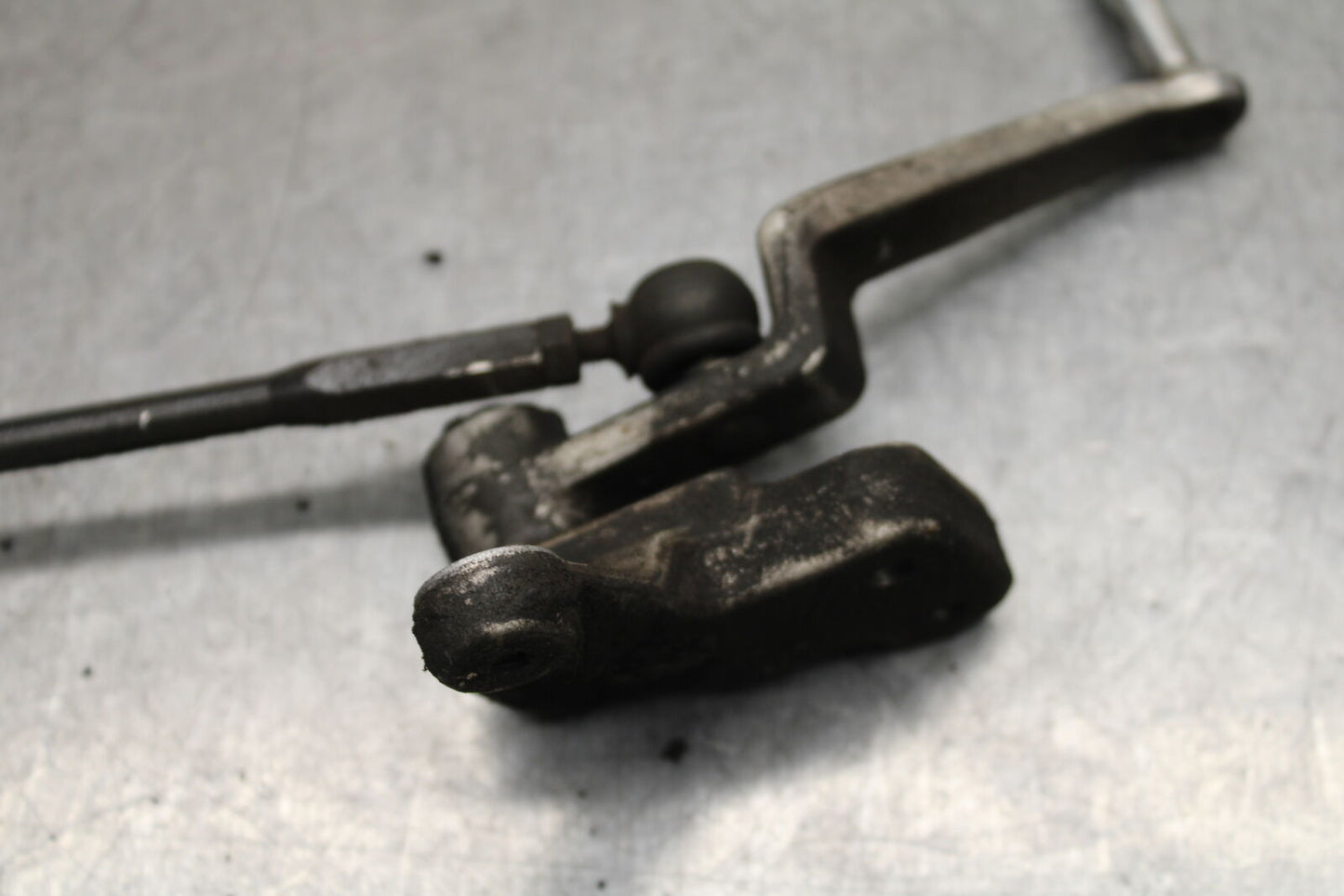 06-07 SUZUKI GSXR 600 SHIFTER LINKAGE SHIFT LINK PEDAL BB737