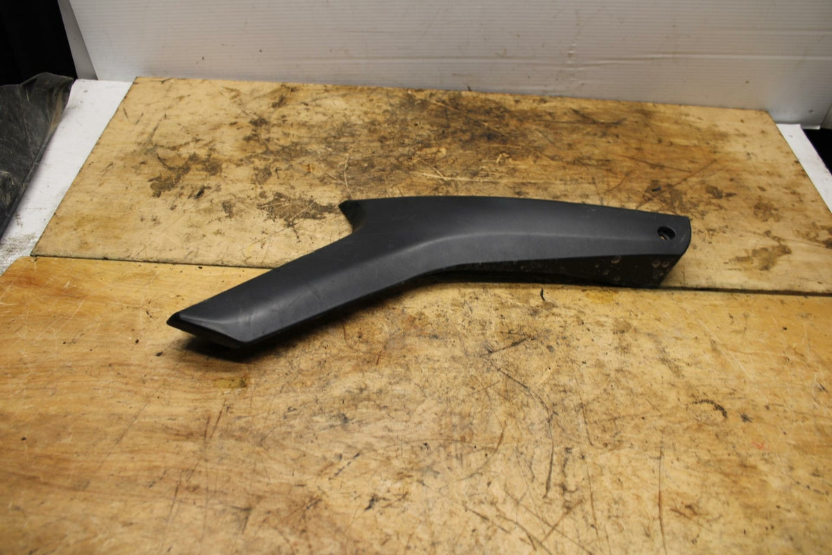 07-11 SUZUKI VSTROM 650 LEFT GAS TANK FUEL CELL PANEL COVER TRIM COWL BB340 