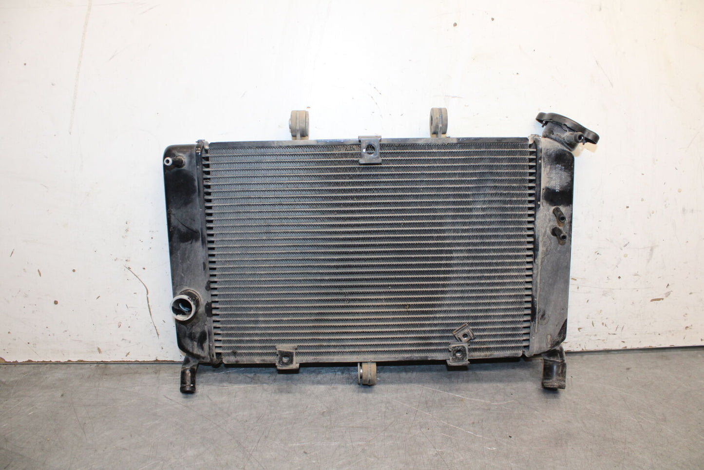 09-15 YAMAHA FZ6R ENGINE RADIATOR MOTOR COOLER RADIATER 20S-12461-01-00  BB686