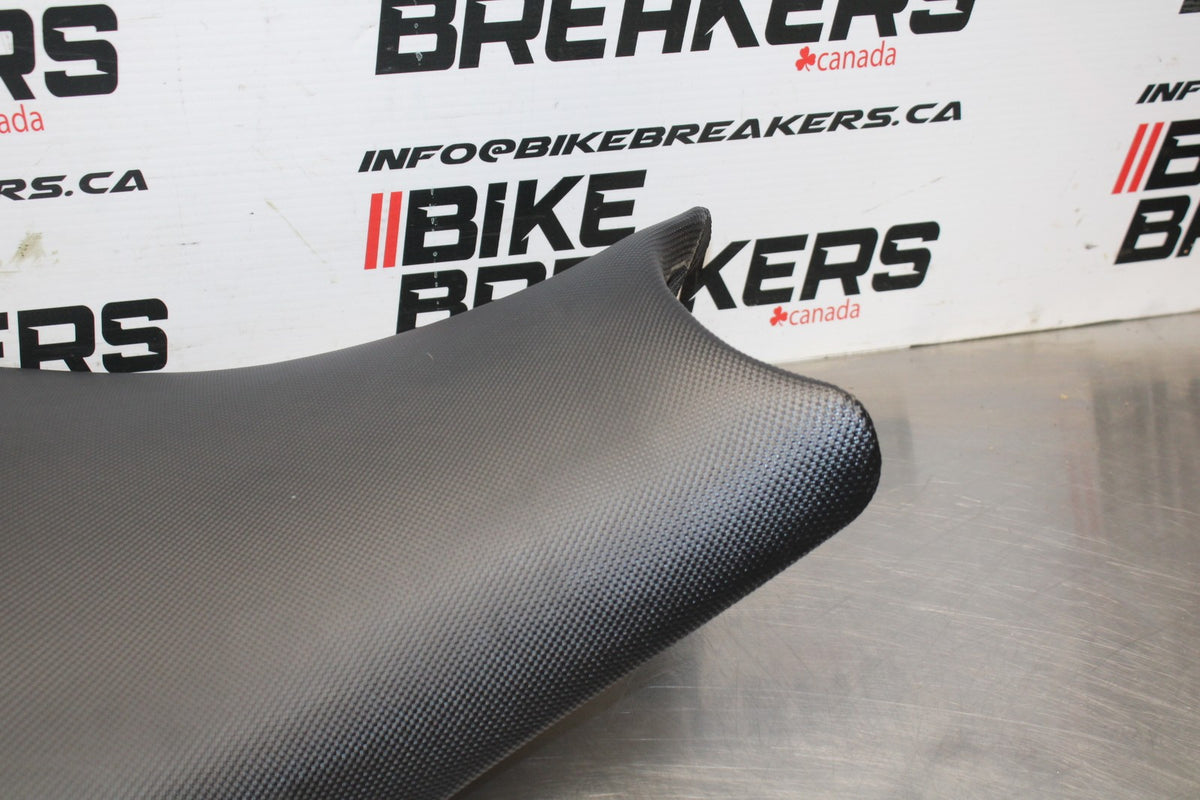 07 KAWASAKI NINJA 650 EX650 FRONT REAR SEAT SADDLE BB844