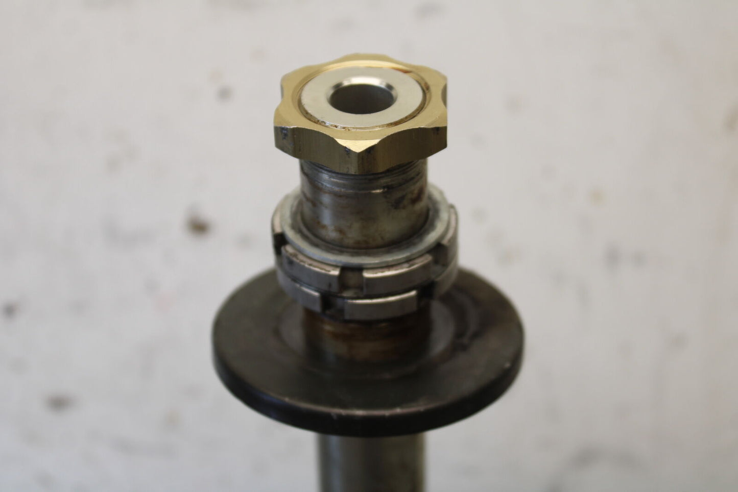 05-06 SUZUKI GSXR1000 FRONT FORKS CLAMP LOWER TRIPLE TREE STEM BB663