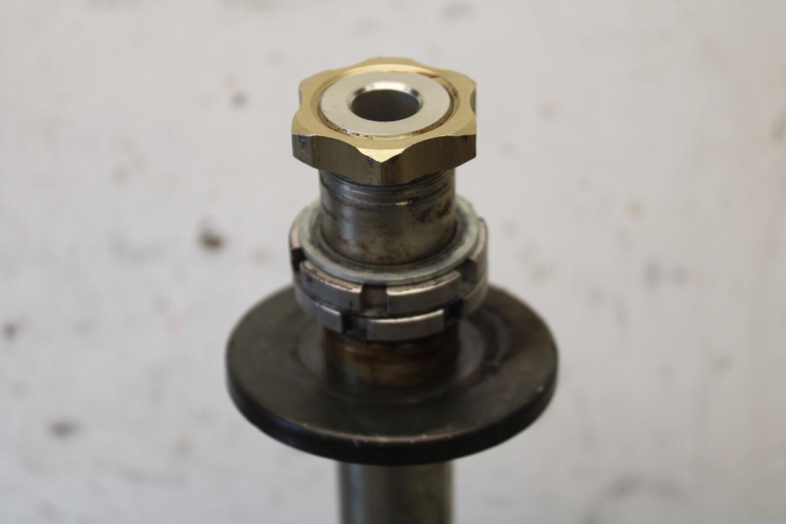 05-06 SUZUKI GSXR1000 FRONT FORKS CLAMP LOWER TRIPLE TREE STEM BB663