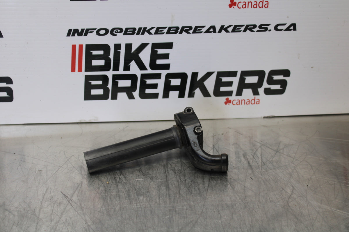 07-08 YAMAHA YZF R1 THROTTLE CABLE LINE HOUSING GUIDE BB160