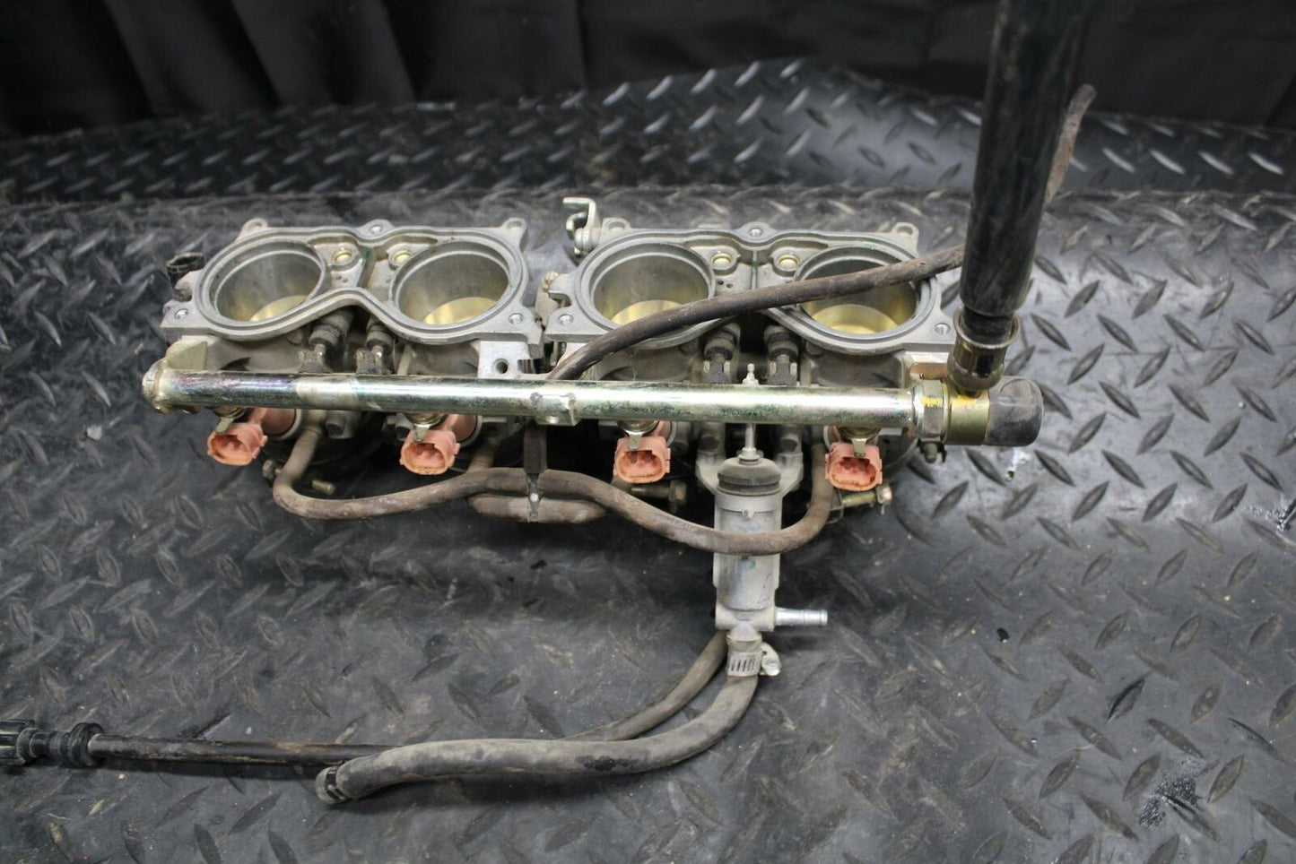 03-04 HONDA CBR600RR MAIN FUEL INJECTORS / THROTTLE BODIES 16400-MEE-672 BB200