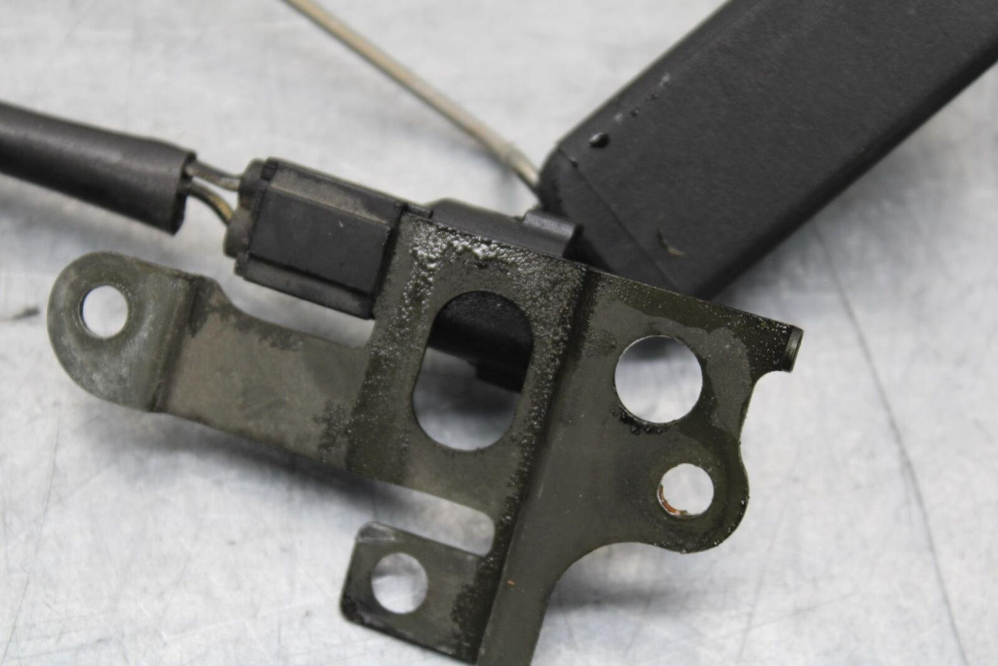 2000 Kawasaki Ninja ZX12R ZX1200A FLOAT GAS FUEL PETROL LEVEL SENDING UNIT BB565