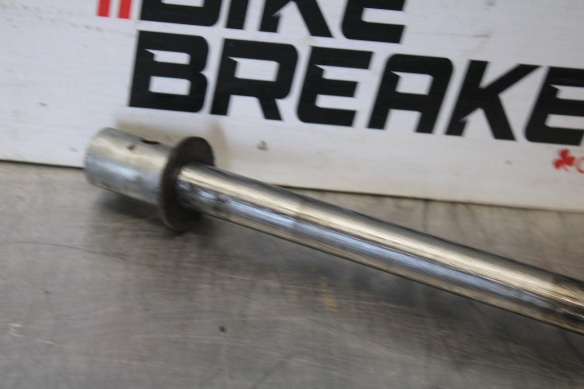 95 HONDA SHADOW 1100 REAR AXLE BACK WHEEL RIM PIVOT BOLT AXEL BB885