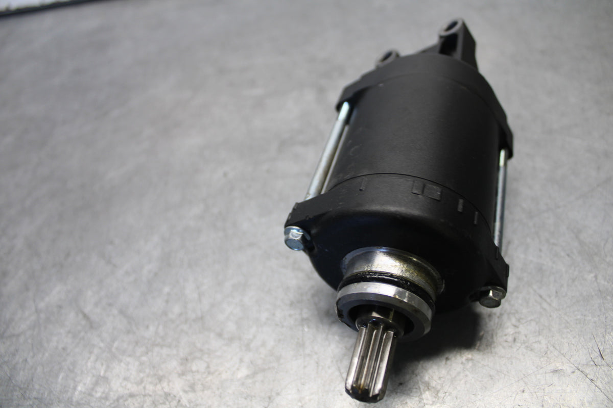 18-24 YAMAHA MT-07 ENGINE STARTING STARTER MOTOR -DC 12V BB662