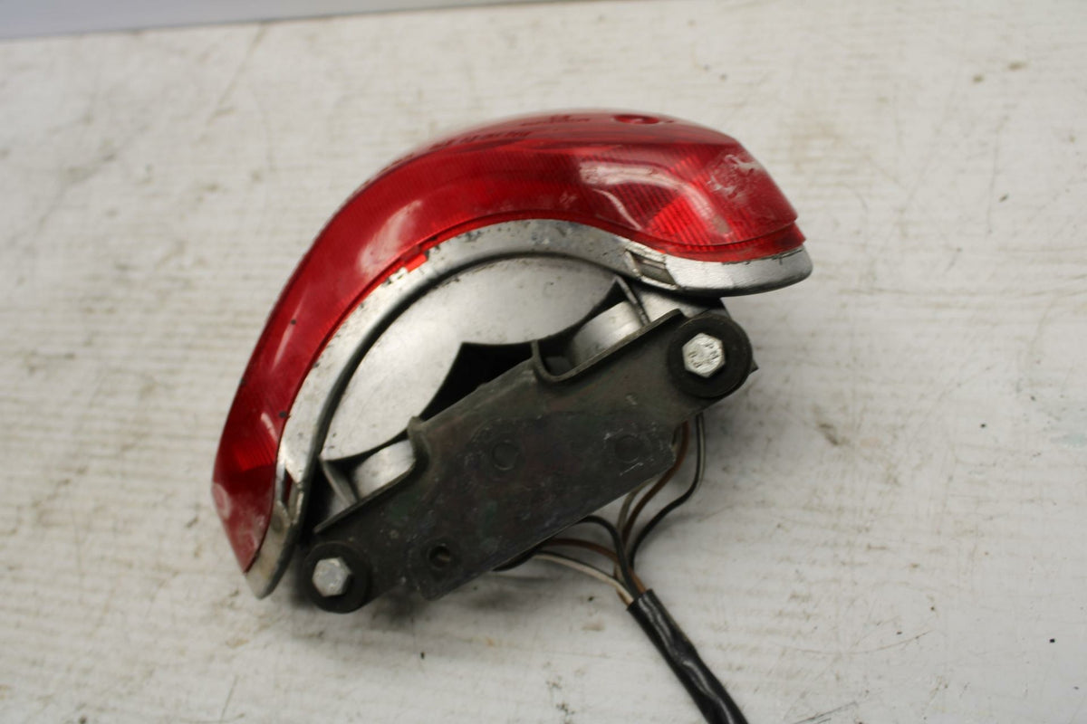 99-02 SUZUKI SV650S REAR TAIL TAILLIGHT BACK BRAKE LIGHT BB299