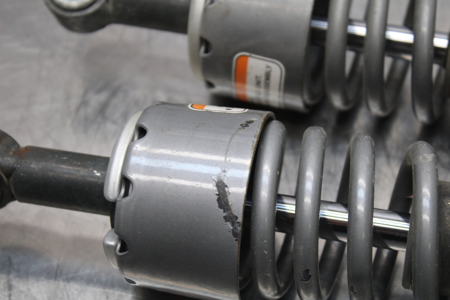 08 MOTO GUZZI BREVA 750 REAR BACK SHOCK ABSORBER SUSPENSION SET PAIR  BB154