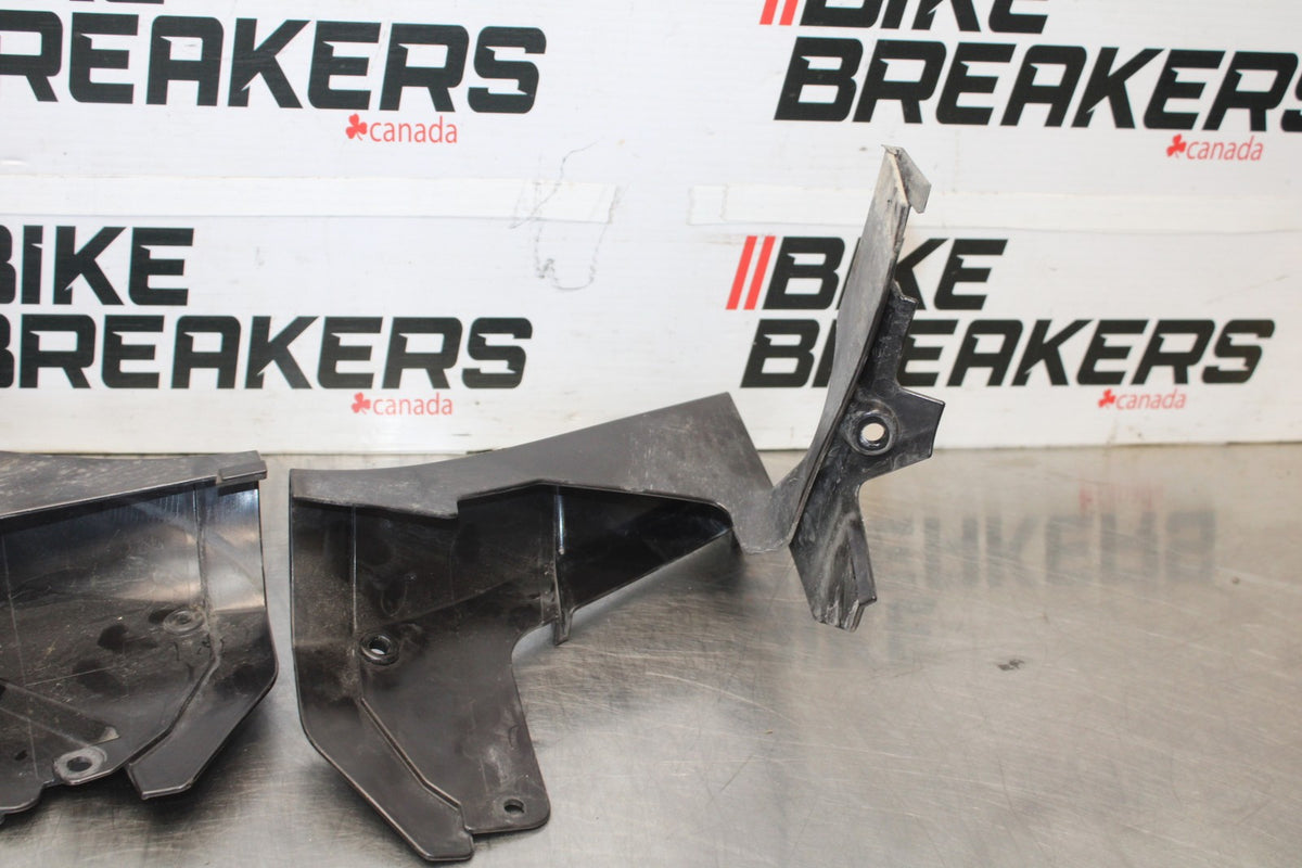16 APRILIA TUONO V4 1100 RIGHT LEFT INNER FAIRINGS COWLS PANELS TRIMS BB905