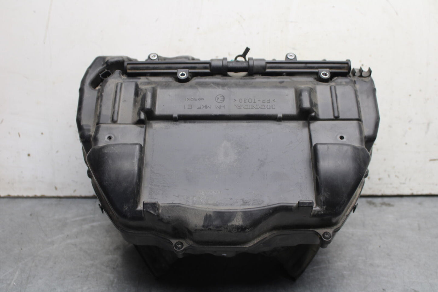 17-21 HONDA CBR1000RR SP AIRBOX AIR INTAKE FILTER BOX BB681