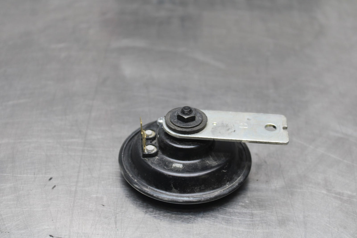 08-16 YAMAHA YZF R6 HORN SIGNAL BB856