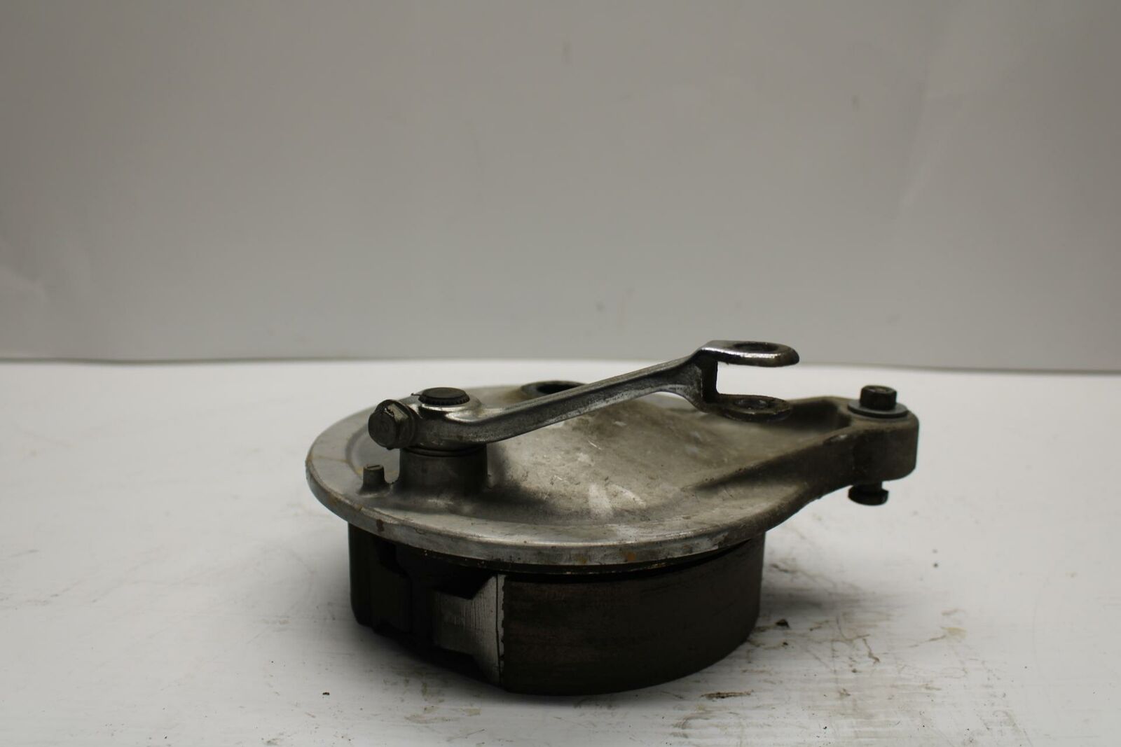 84-85 HONDA V30 MAGNA REAR BRAKE HUB  BB251