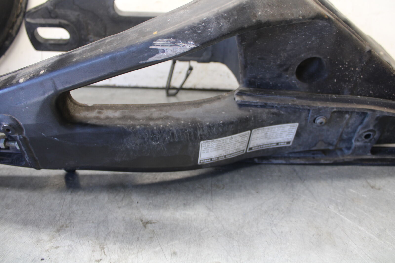 07-08 YAMAHA YZF R1 REAR SWINGARM BACK SUSPENSION SWING ARM  BB675