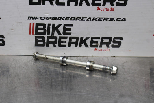 17-18 YAMAHA YZF R3 FRONT WHEEL RIM AXLE PIVOT BOLT BB788