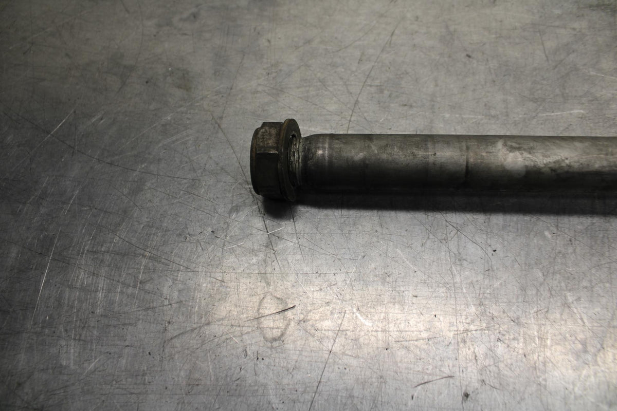 06-07 HONDA CBR1000RR REAR AXLE WHEEL RIM PIVOT BOLT AXEL 42301-MEL-000 BB99