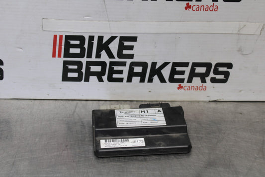 12 TRIUMPH STREET TRIPLE R ECU COMPUTER CONTROLLER UNIT BLACK BOX ECM BB914
