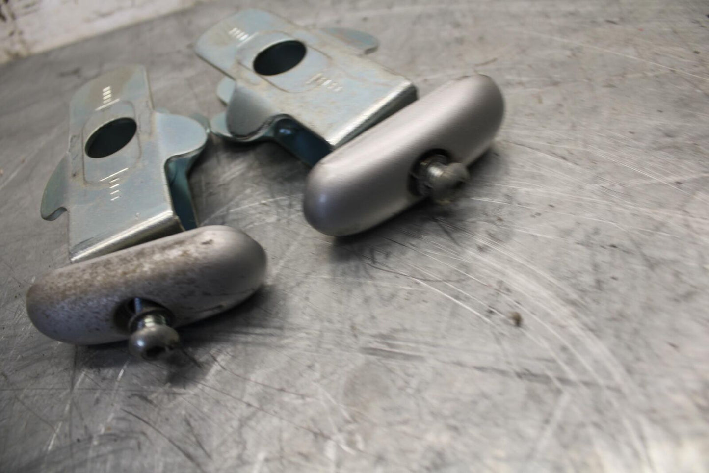 2017 Suzuki SV650 SV650AL7  SWINGARM CHAIN TENSIONER ADJUSTMENT BRACKETS BB511