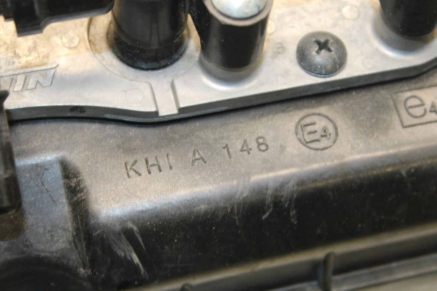 09-12 KAWASAKI NINJA ZX6R AIRBOX AIR INTAKE FILTER BOX 11010-0198 BB617