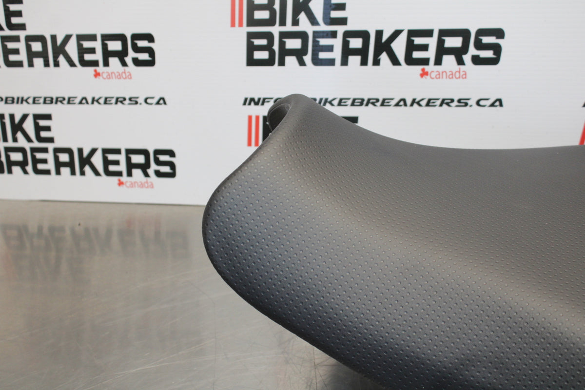 23-24 KAWASAKI NINJA ZX14R NEW TAKE OFF!! FRONT REAR SEAT SADDLE BB169