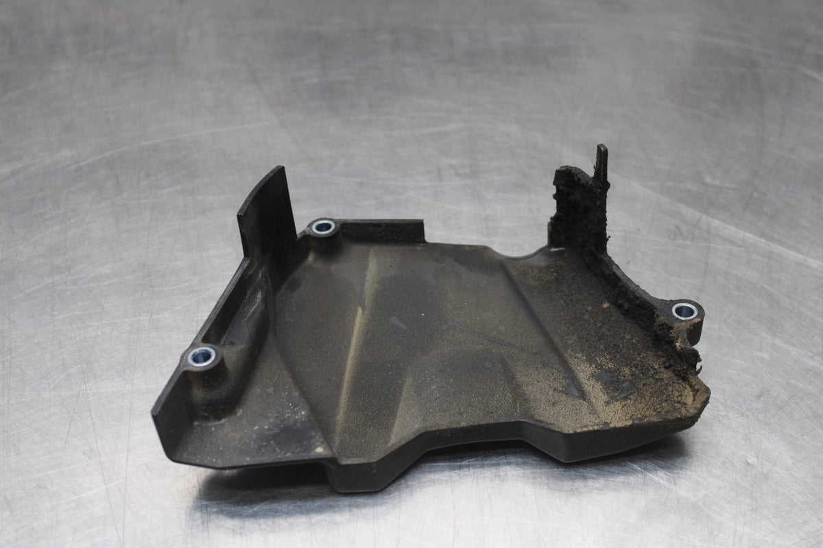 03-05 YAMAHA YZF R6  ENGINE SPROCKET COVER BB793