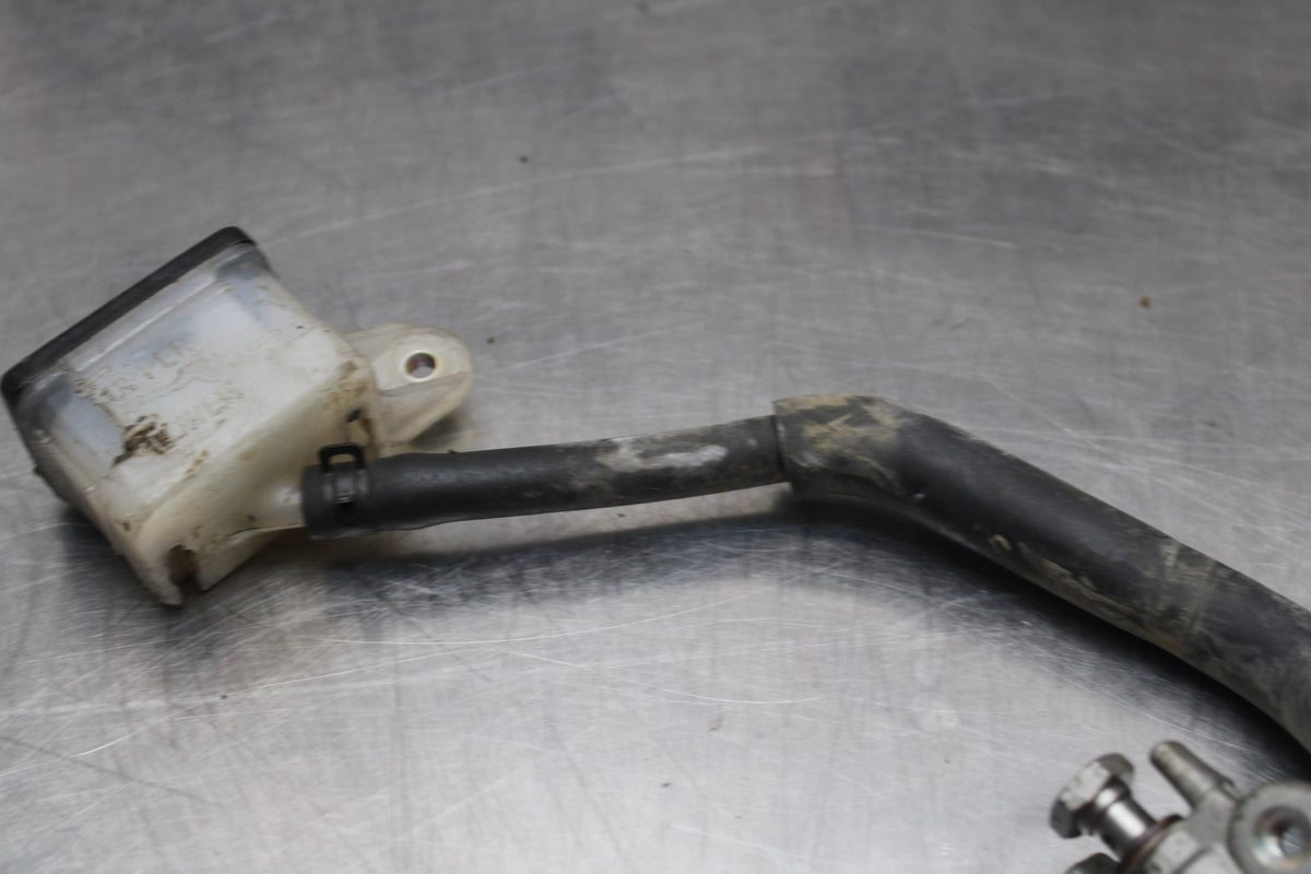 98-05 HONDA SUPER HAWK 1000 VTR1000F REAR MASTER CYLINDER & RESERVOIR BB821