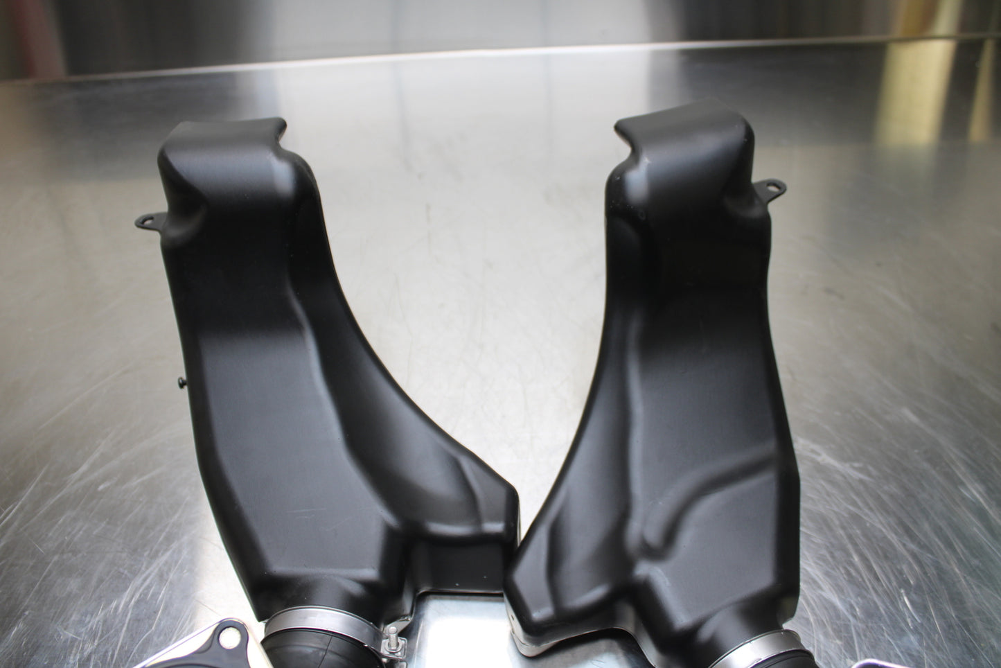 23-24 KAWASAKI NINJA ZX14R NEW!! RIGHT LEFT AIR INTAKE DUCTS BB141