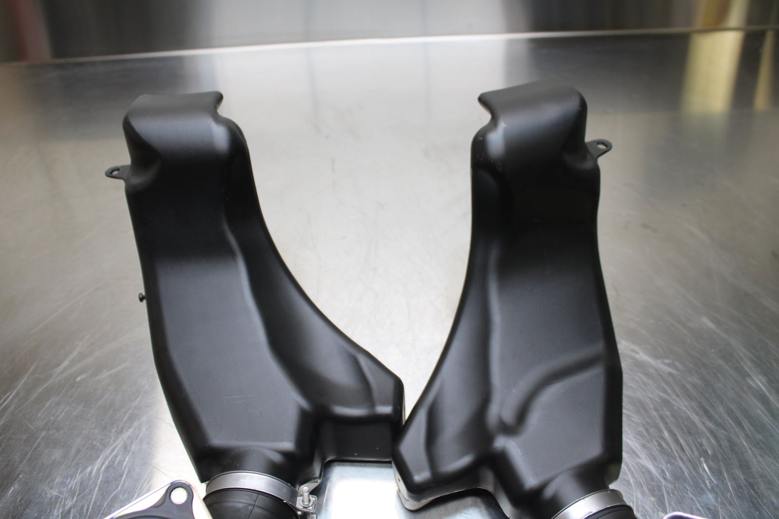23-24 KAWASAKI NINJA ZX14R NEW!! RIGHT LEFT AIR INTAKE DUCTS BB141