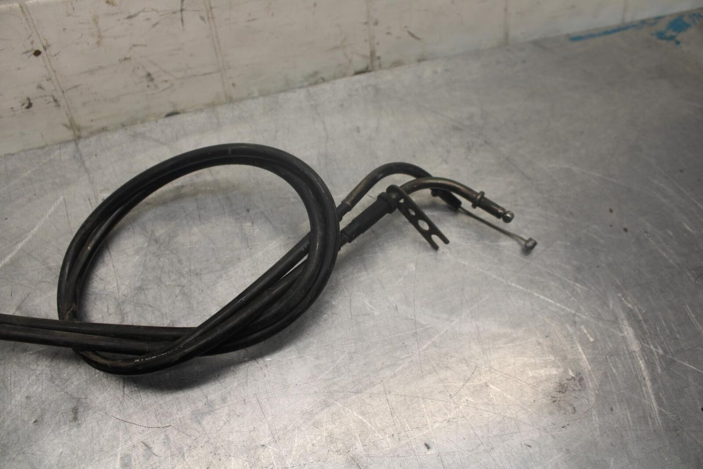 05 YAMAHA YZF R6S THROTTLE CABLES LINES BB462