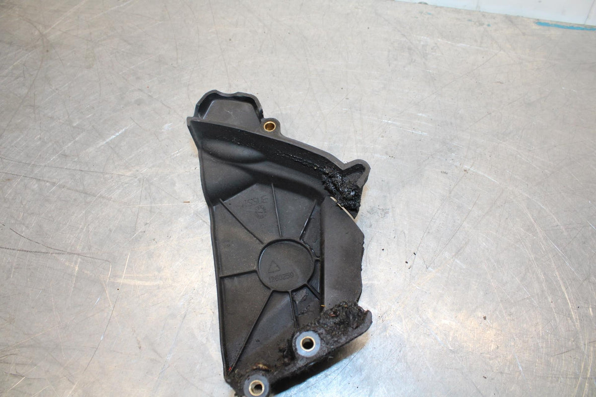 14-15 TRIUMPH STREET TRIPLE R ENGINE SPROCKET COVER BB441